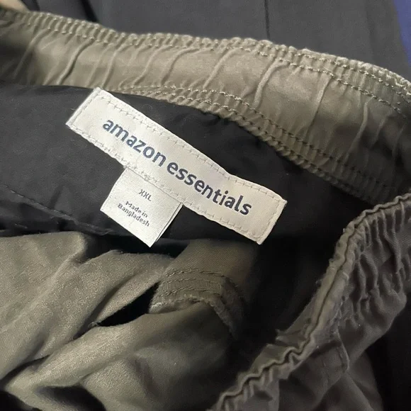 9 pair pants/shorts XXL - Picture 3 of 15